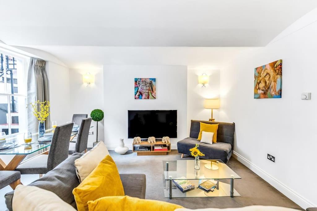 Elegant In The Heart Of Chelsea Sleeps 7 Appartamento Londra